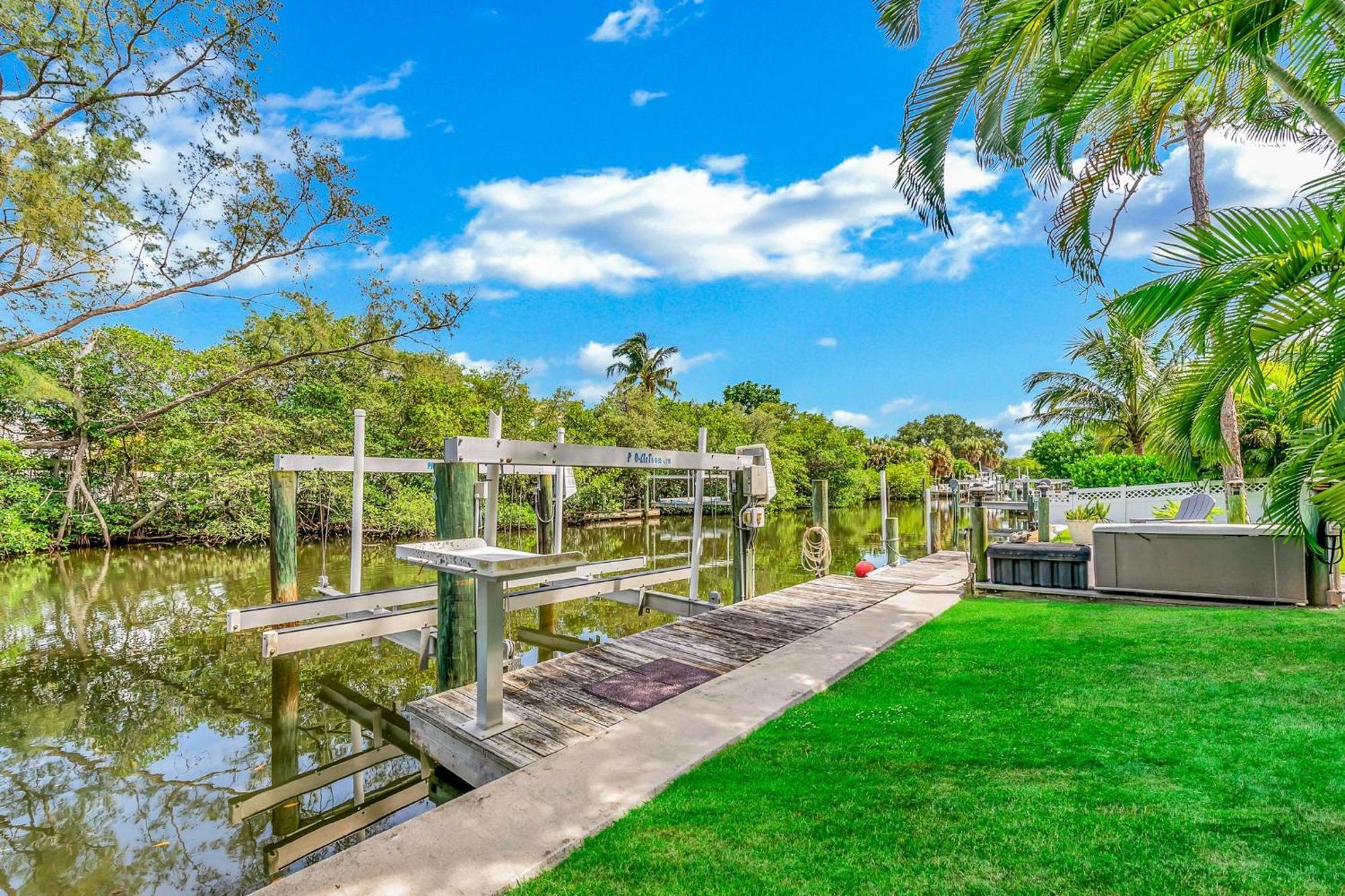 The Fish House Villa Anna Maria Exterior photo