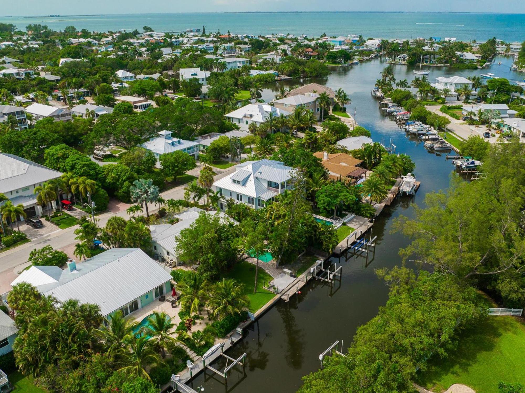 The Fish House Villa Anna Maria Exterior photo